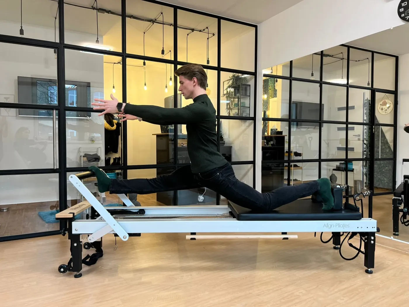 Lábgyakorlat a reformer gépen